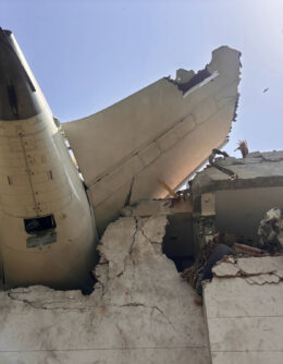 APTOPIX India Plane Crash